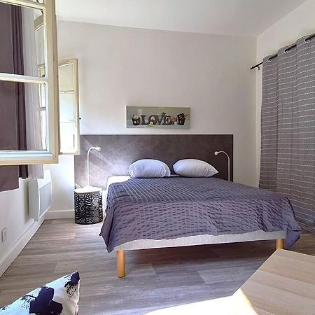Appartamento Charmant Et Lumineux Studio Intramuros Avignone Esterno foto